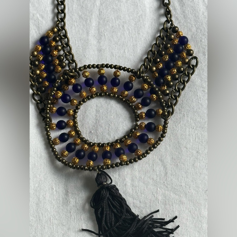 Milanna Circle of Crystals Necklace
